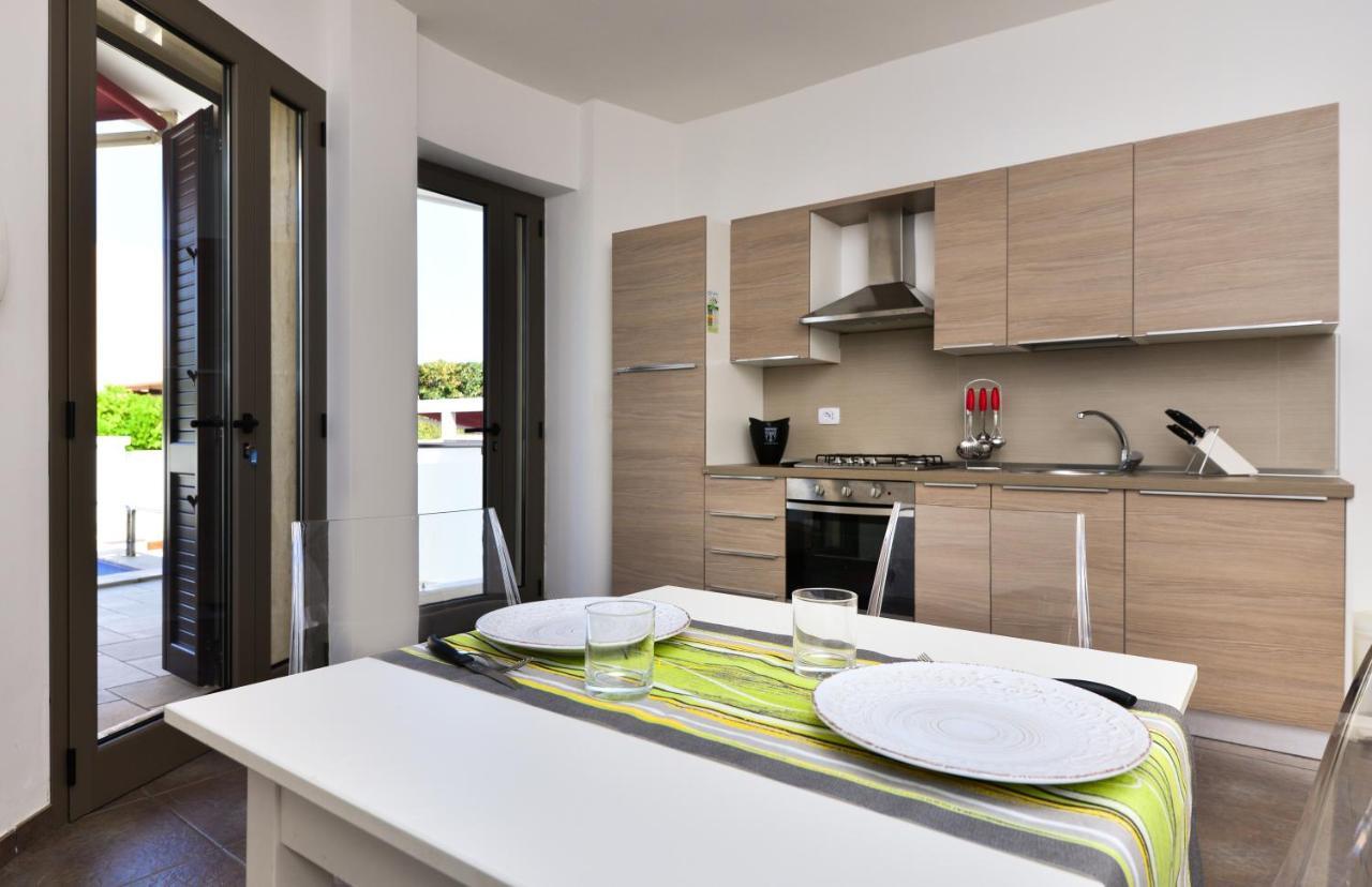 Damavi Suite 2 Torre dell'Orso Exterior photo